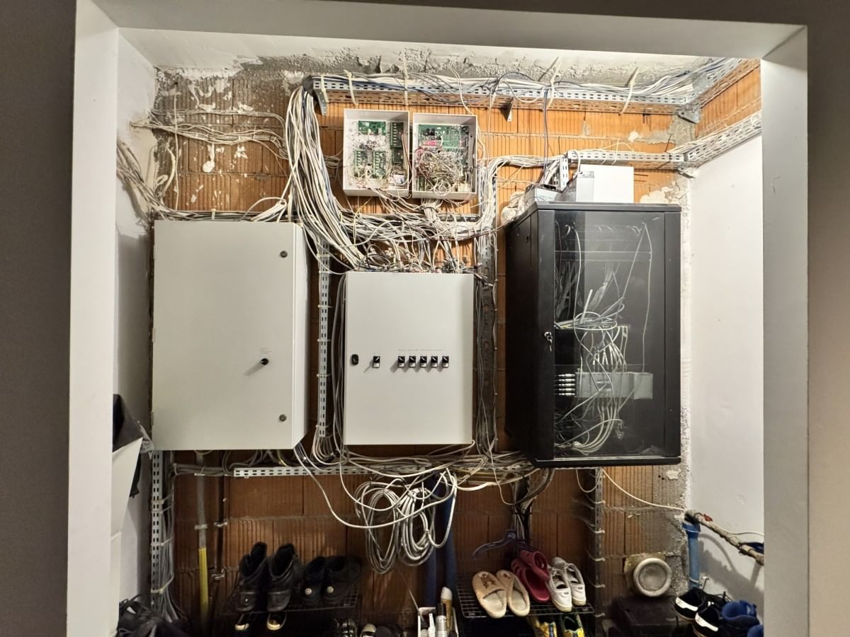 Dom 7 pokojowe na Sprzedaż