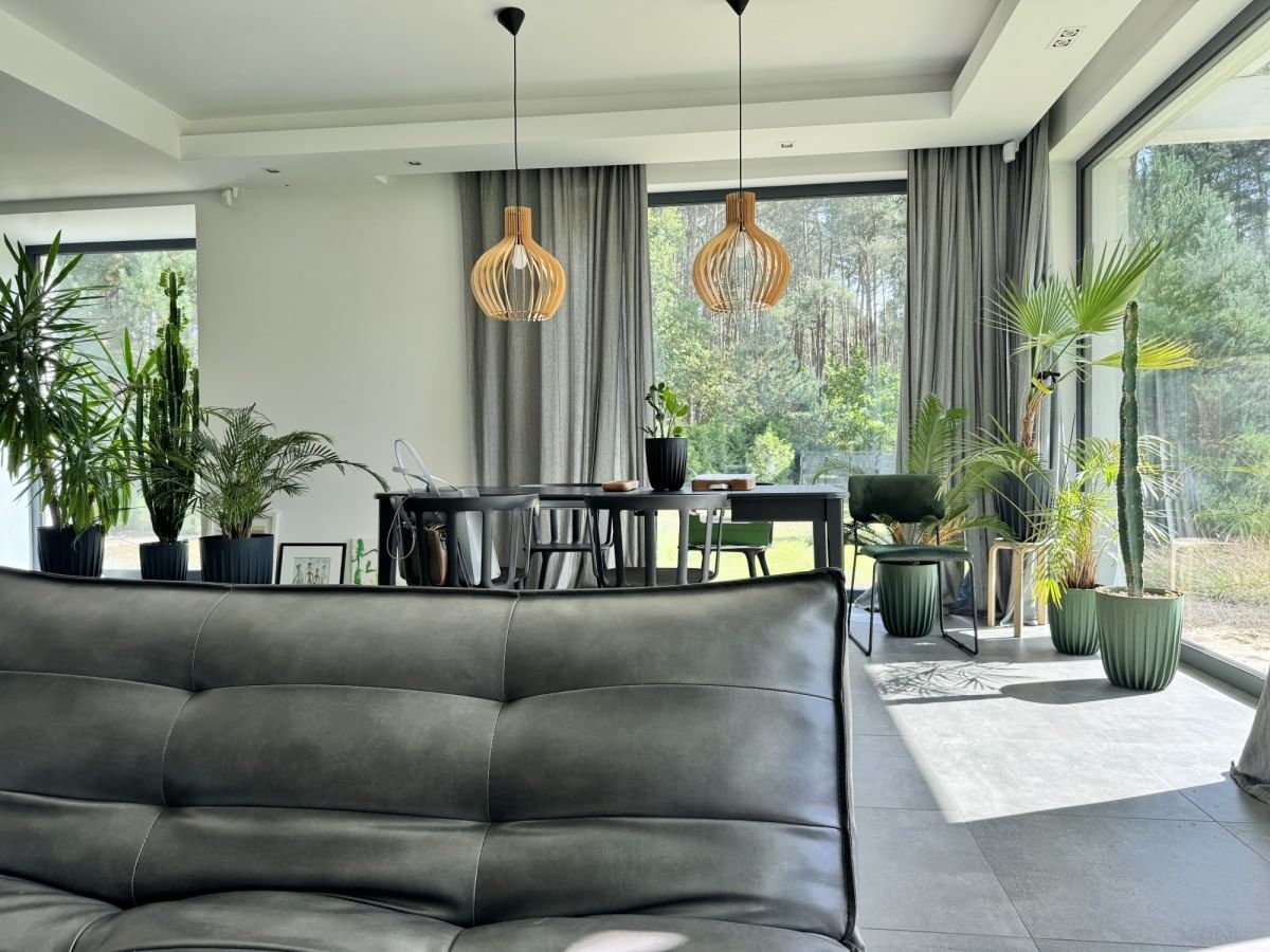 Dom 7 pokojowe na Sprzedaż