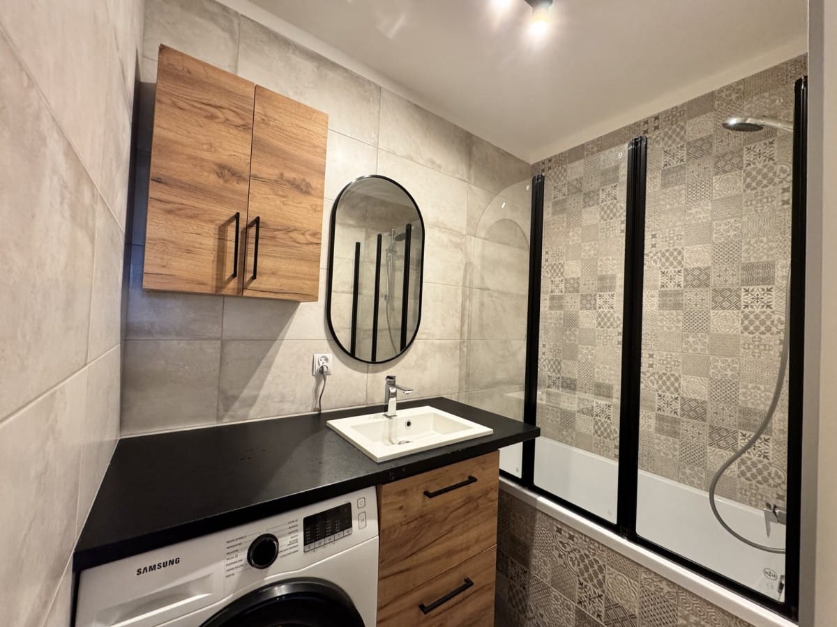 Mieszkanie 2 pokojowe na Sprzedaż