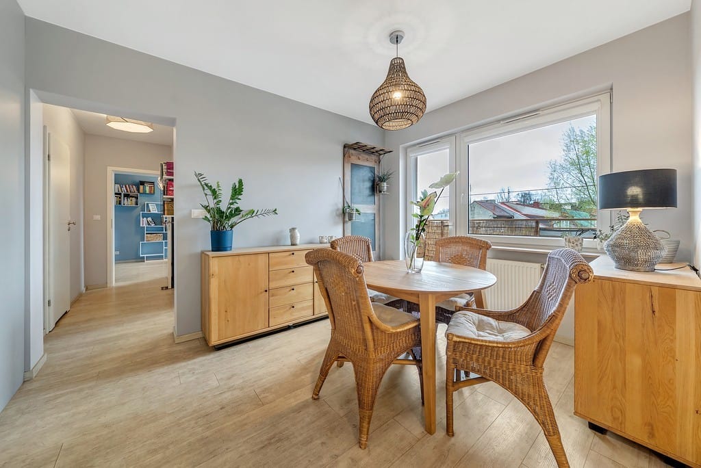 Mieszkanie 3 pokojowe na Sprzedaż