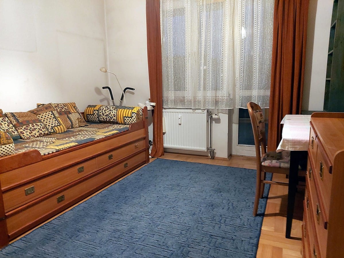 Mieszkanie 4 pokojowe na Sprzedaż