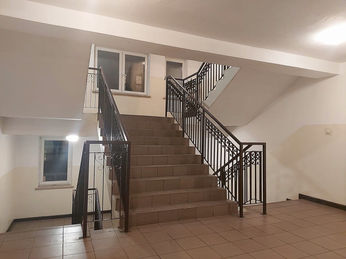 Mieszkanie 4 pokojowe na Sprzedaż