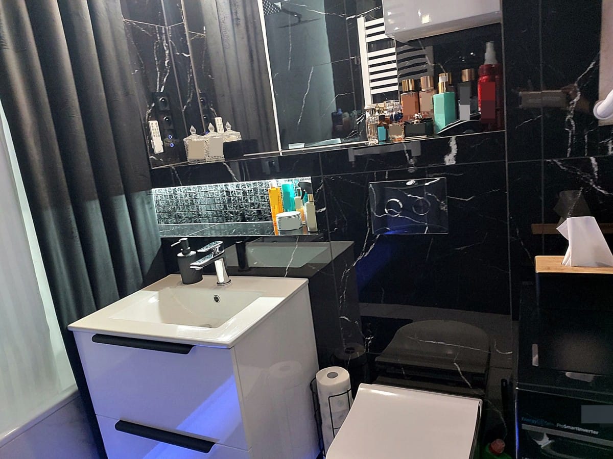 Mieszkanie 3 pokojowe na Sprzedaż