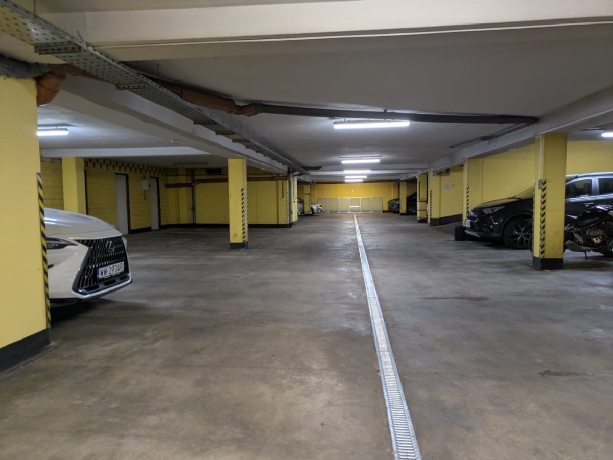 Mieszkanie 5 pokojowe na Sprzedaż