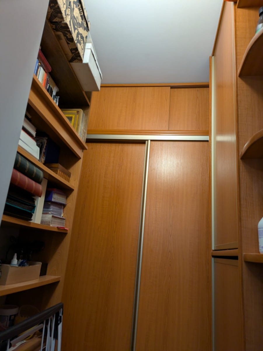 Mieszkanie 5 pokojowe na Sprzedaż