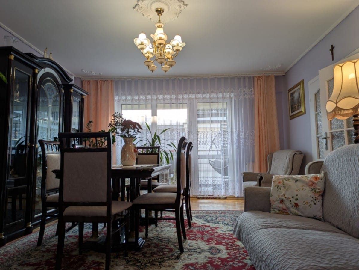 Mieszkanie 5 pokojowe na Sprzedaż