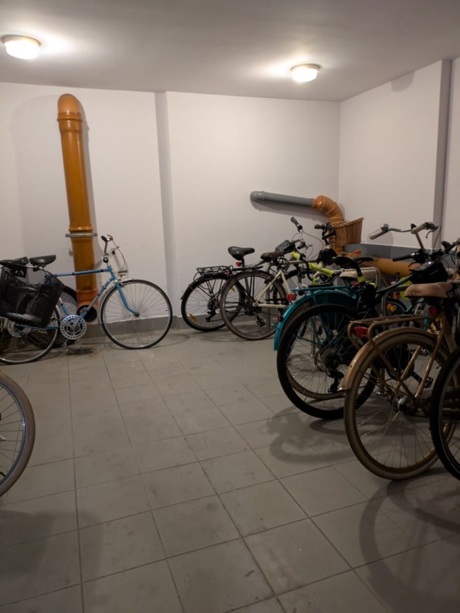 Mieszkanie 5 pokojowe na Sprzedaż