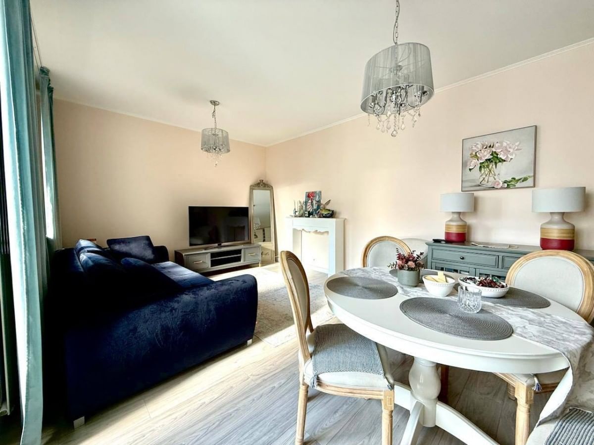 Mieszkanie 3 pokojowe na Sprzedaż