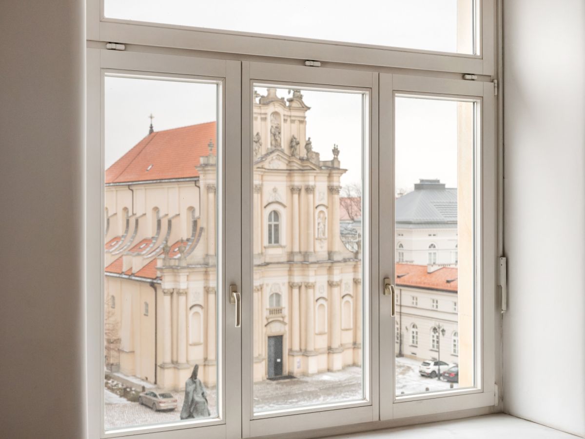Mieszkanie 4 pokojowe na Sprzedaż