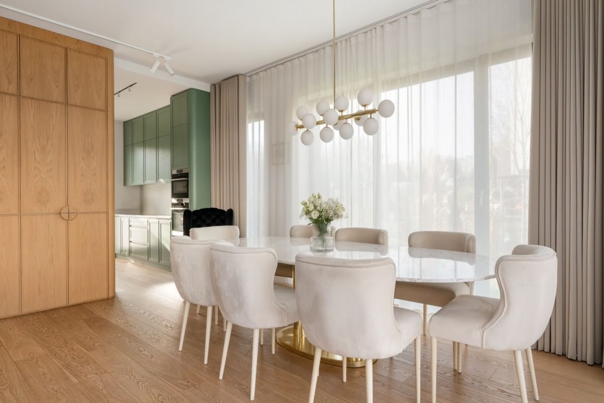 Dom 5 pokojowe na Sprzedaż