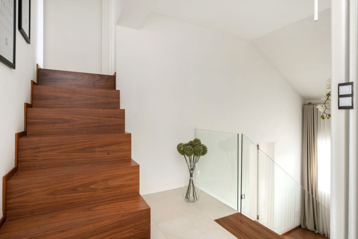 Dom 6 pokojowe na Sprzedaż