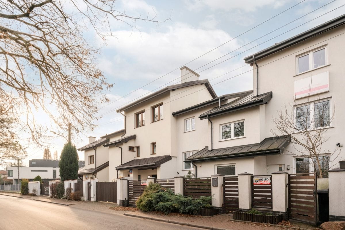 Dom 6 pokojowe na Sprzedaż