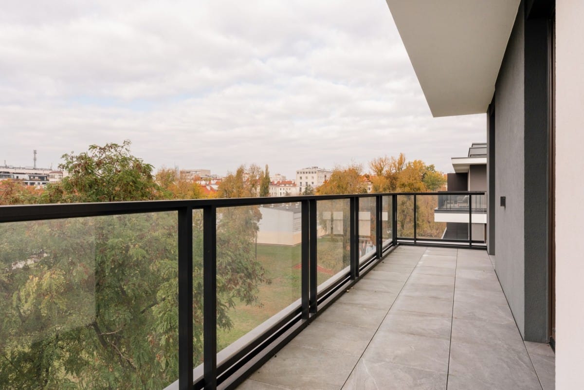 Mieszkanie 4 pokojowe na Sprzedaż