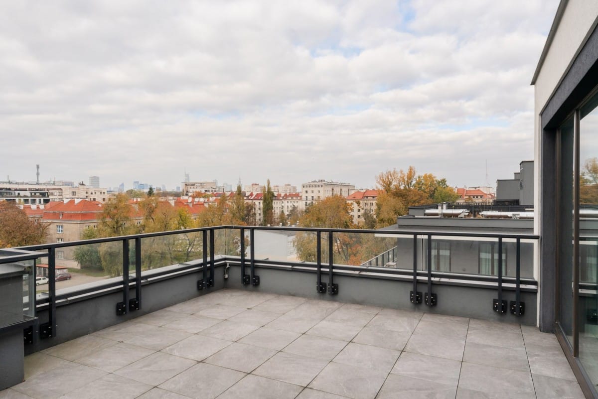 Mieszkanie 4 pokojowe na Sprzedaż