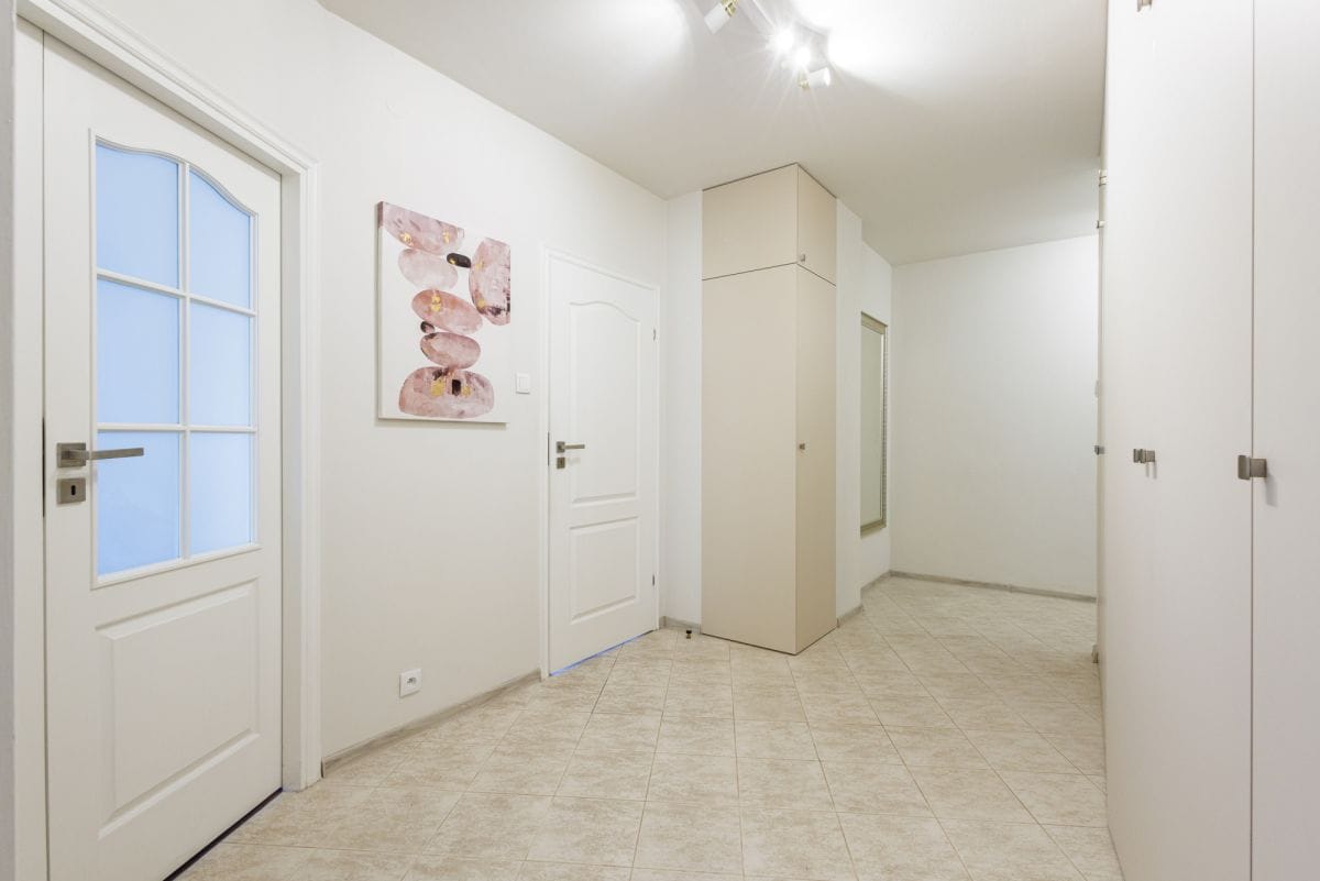 Mieszkanie 4 pokojowe na Wynajem