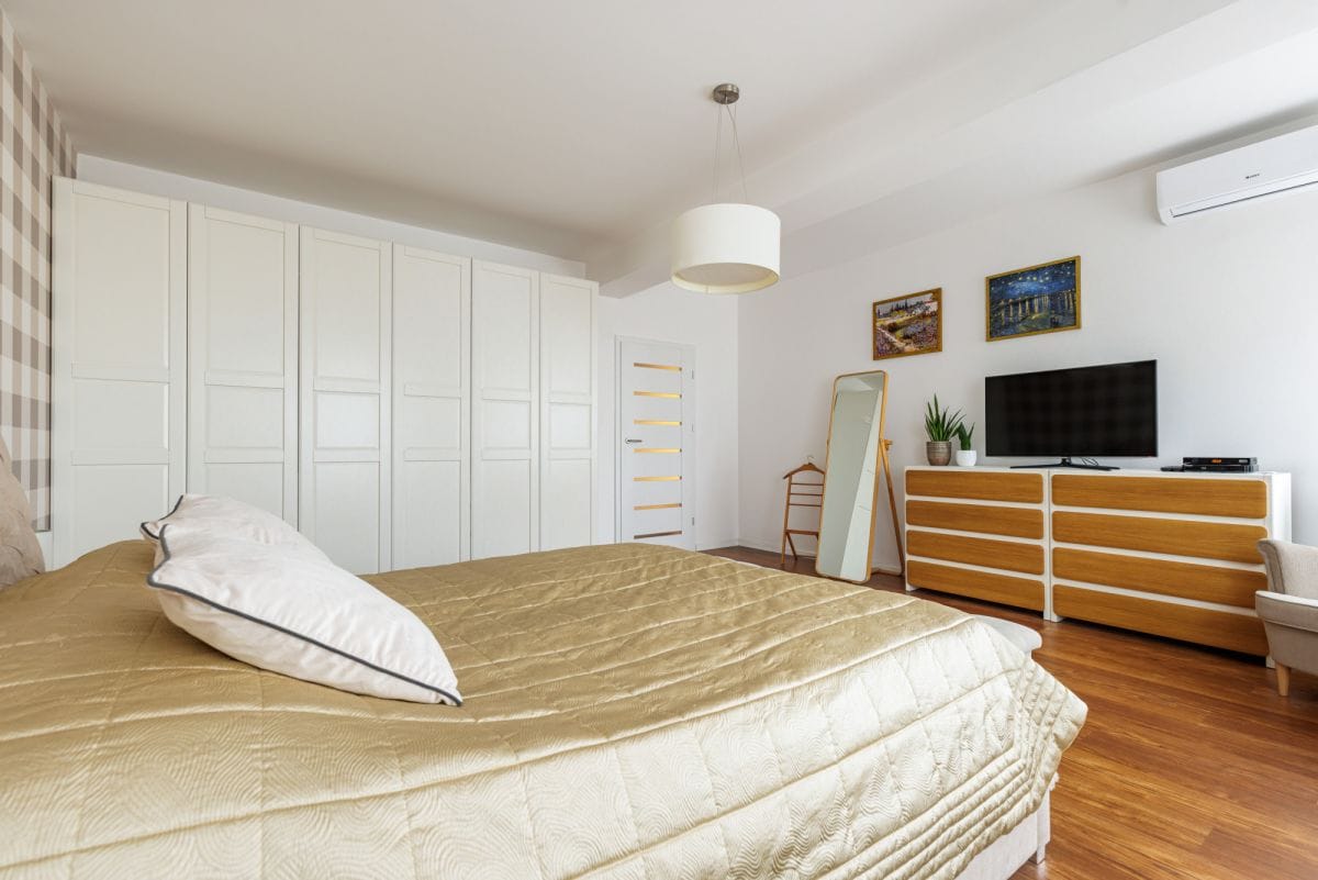 Dom 6 pokojowe na Sprzedaż