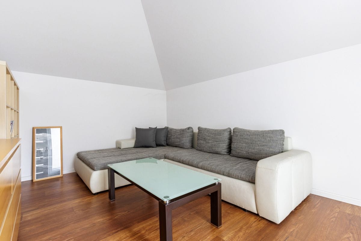 Dom 6 pokojowe na Sprzedaż