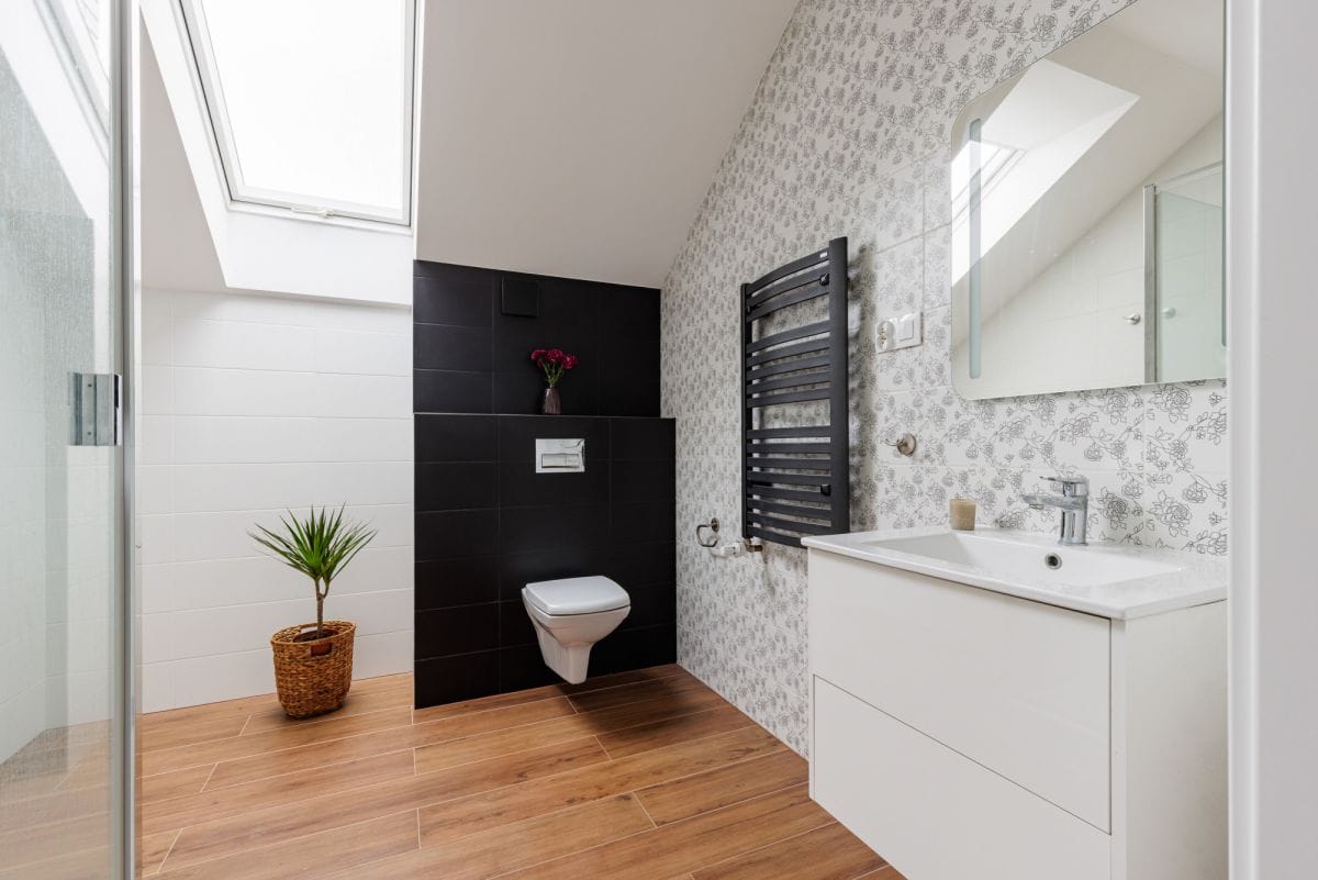 Dom 6 pokojowe na Sprzedaż