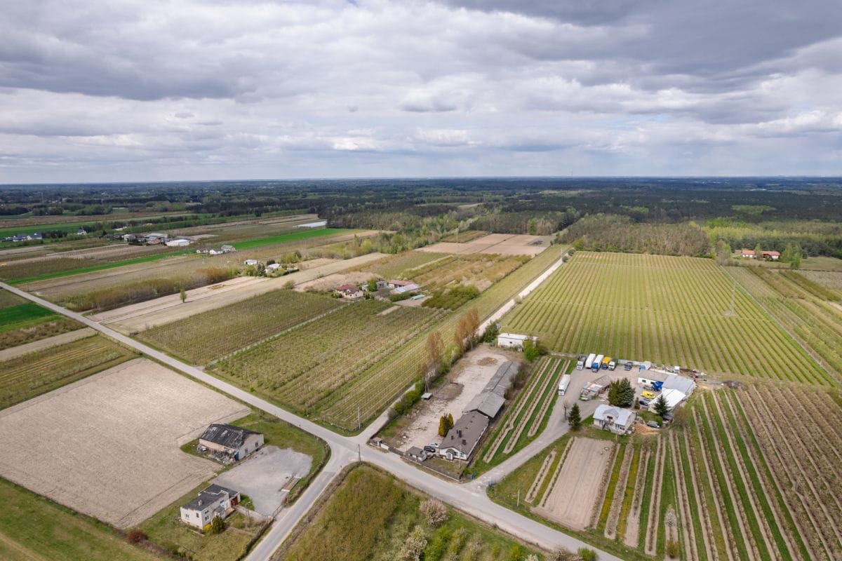 Działka  pokojowe na Sprzedaż