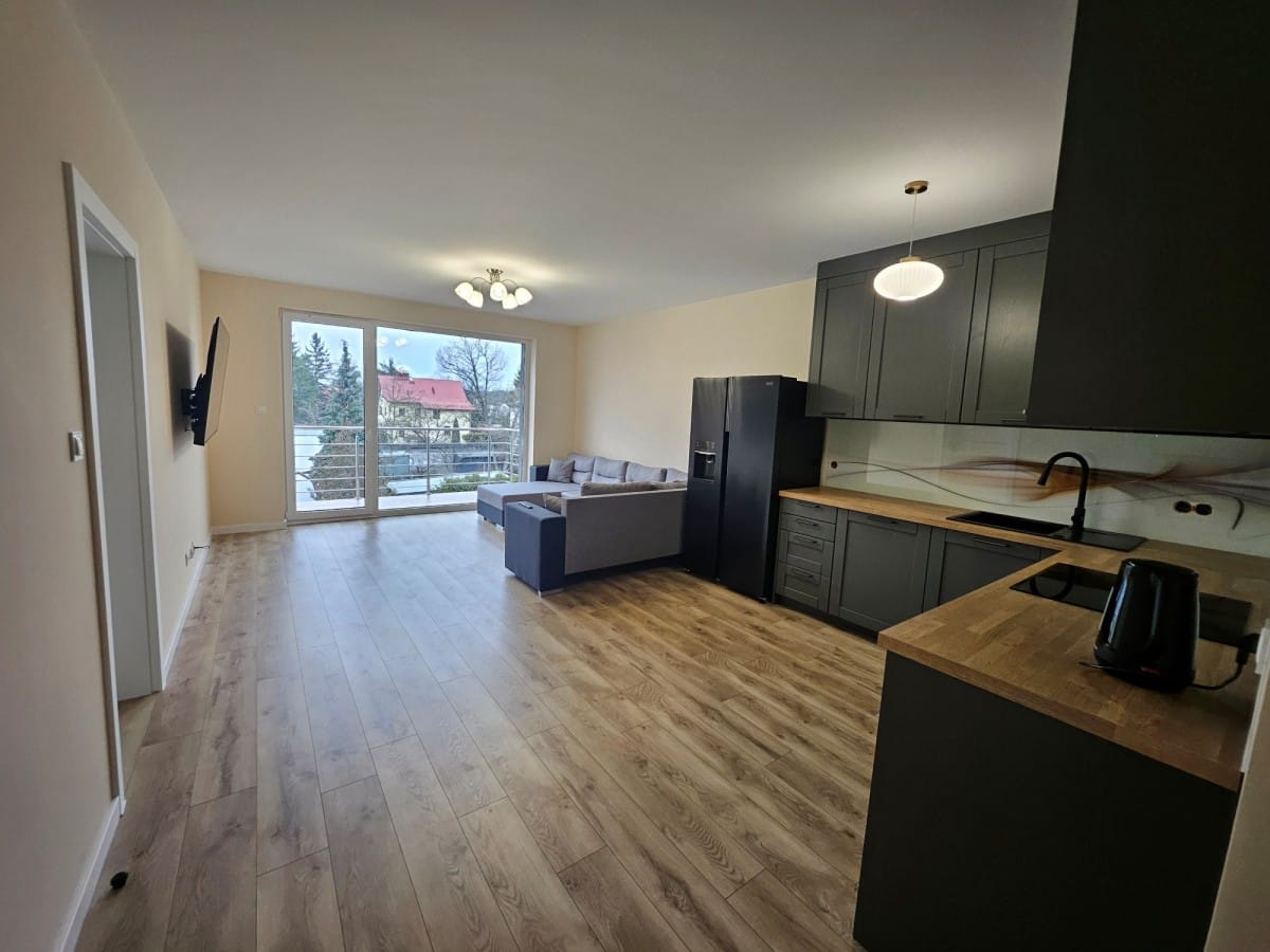 Mieszkanie 5 pokojowe na Wynajem