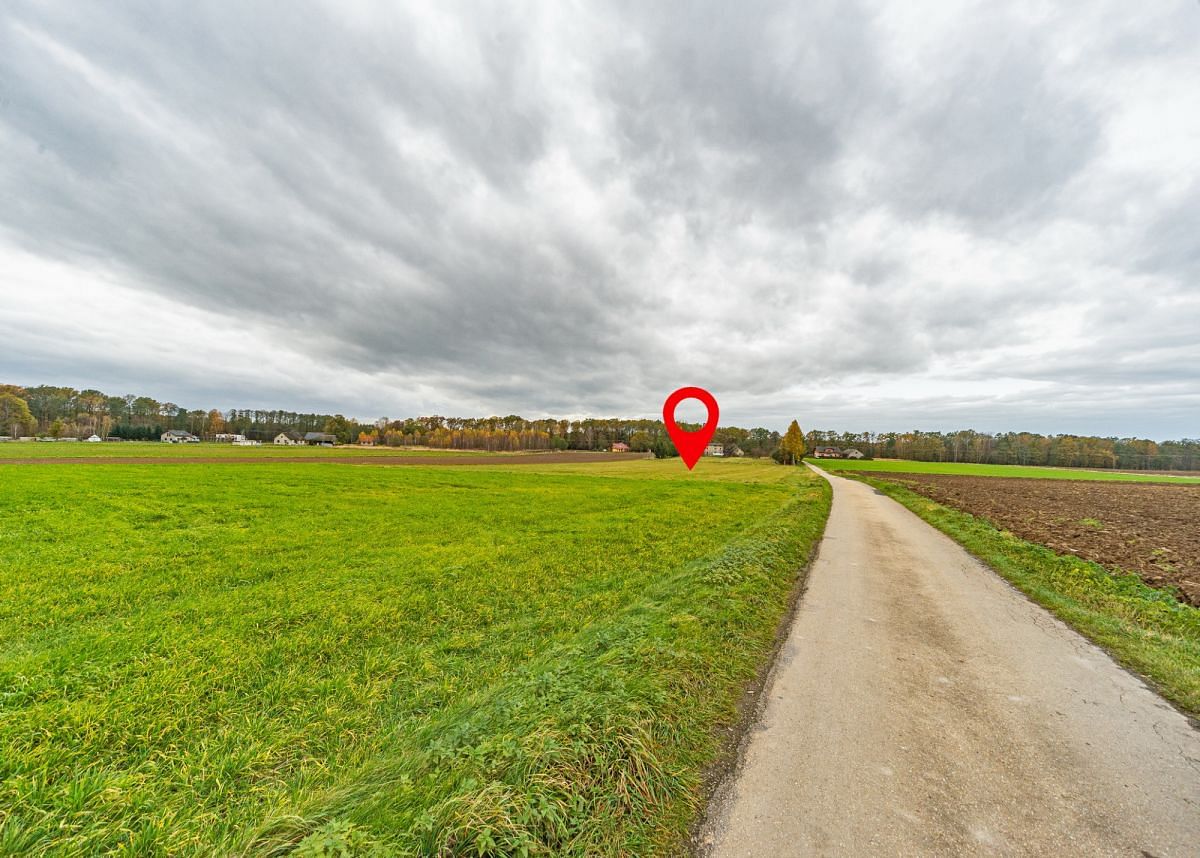 Działka  pokojowe na Sprzedaż