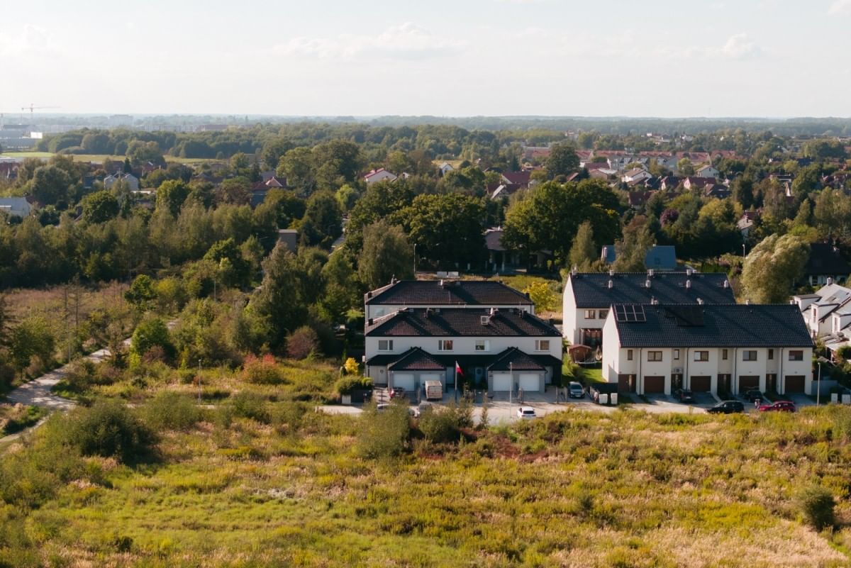 Dom 4 pokojowe na Sprzedaż