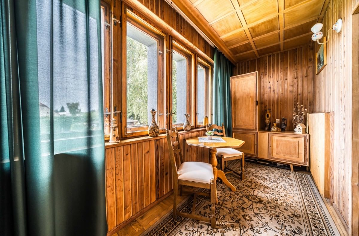 Dom 6 pokojowe na Sprzedaż