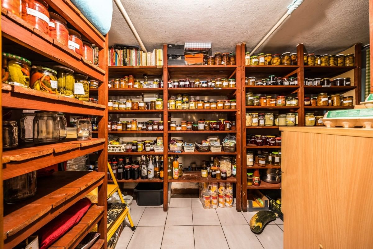 Dom 6 pokojowe na Sprzedaż