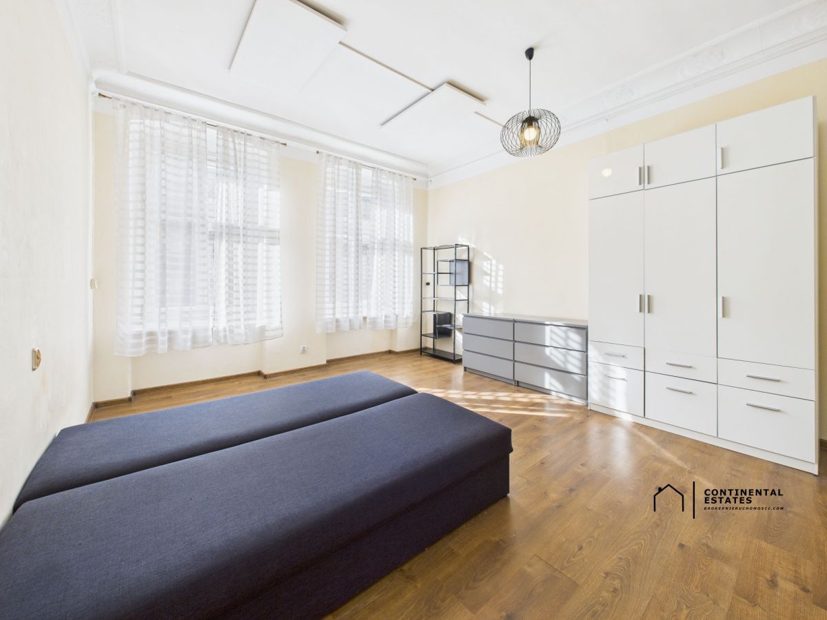 Mieszkanie 4 pokojowe na Sprzedaż