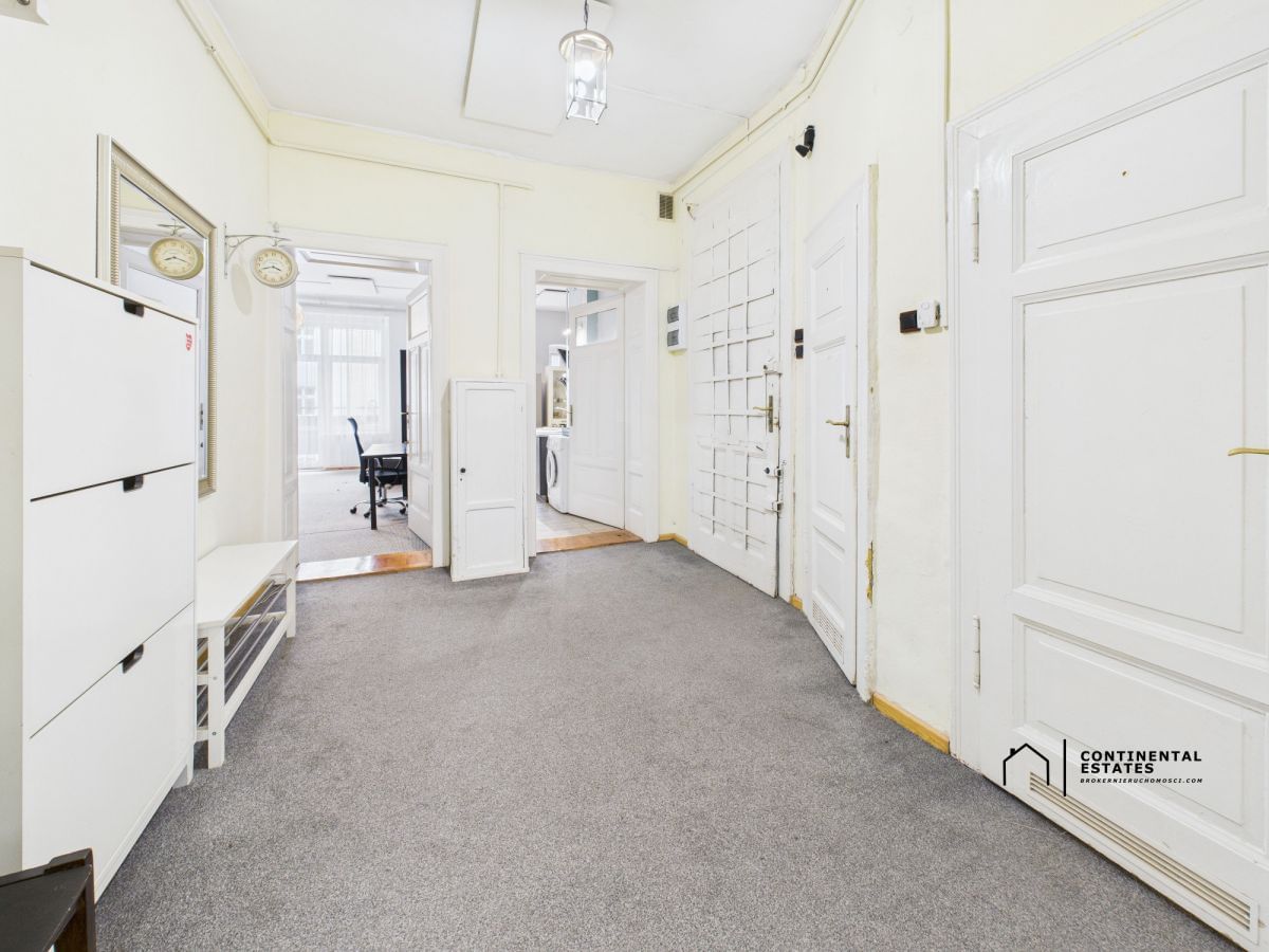 Mieszkanie 4 pokojowe na Sprzedaż