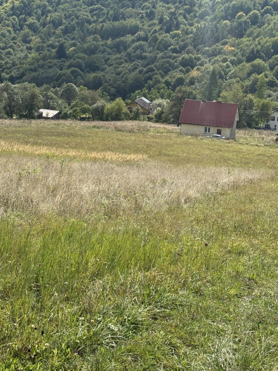 Działka  pokojowe na Sprzedaż