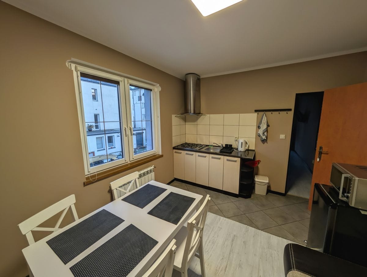 Dom 32 pokojowe na Sprzedaż