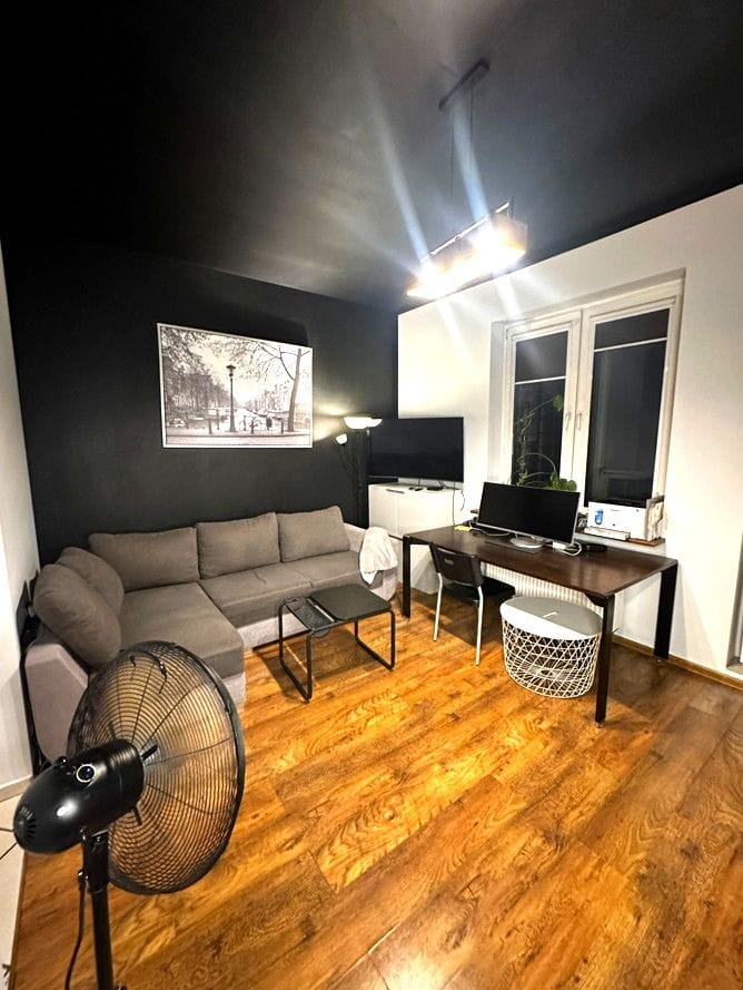 Mieszkanie 1 pokojowe na Sprzedaż