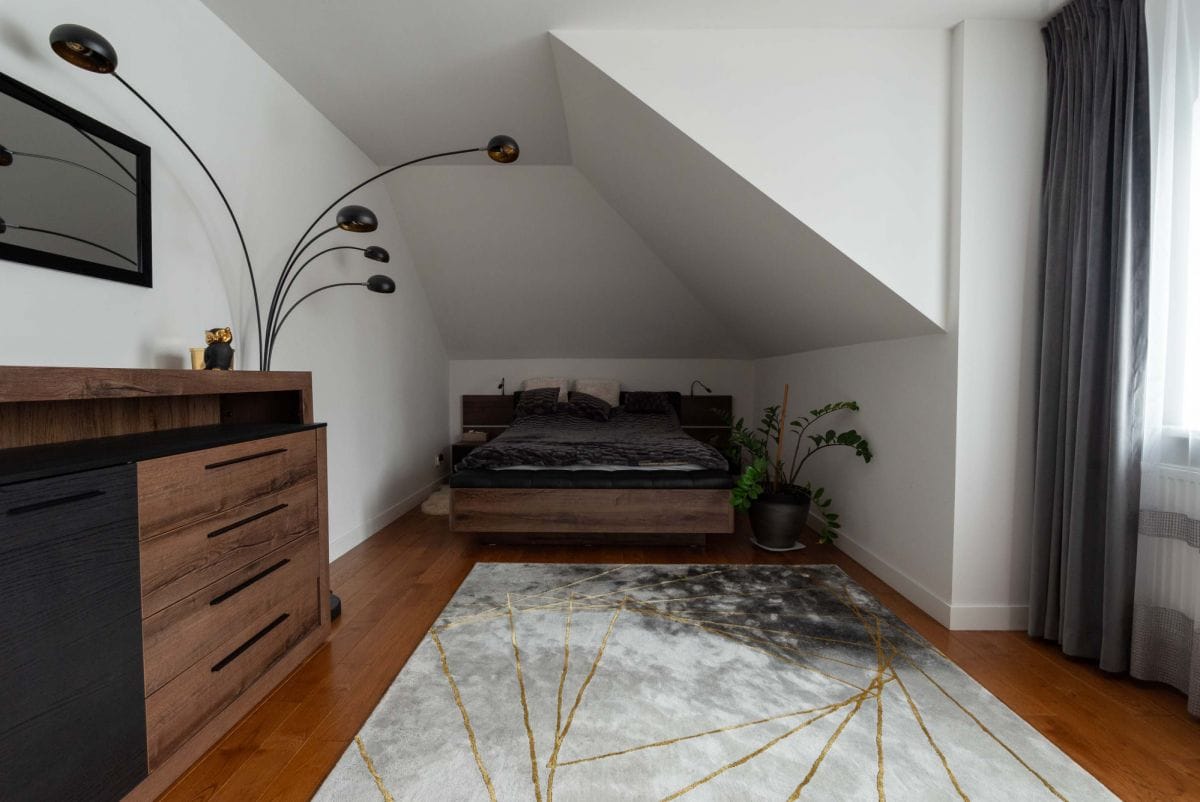 Dom 5 pokojowe na Sprzedaż