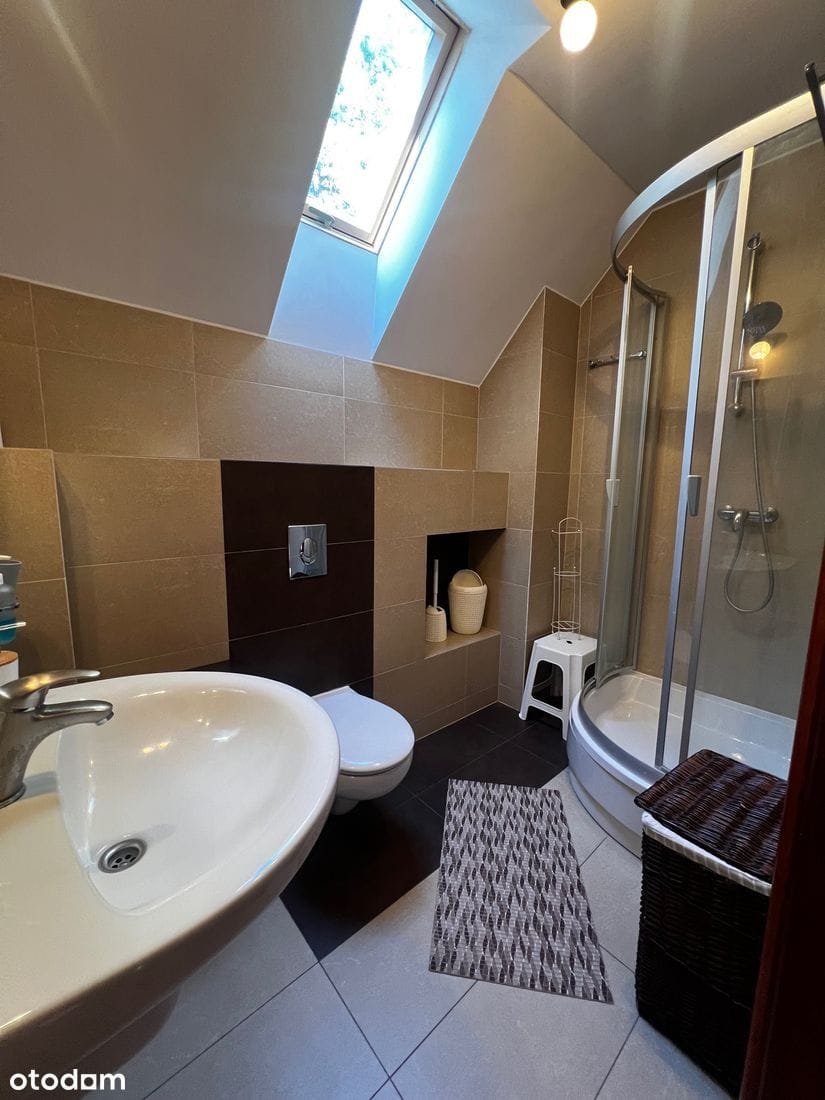 Dom 5 pokojowe na Sprzedaż