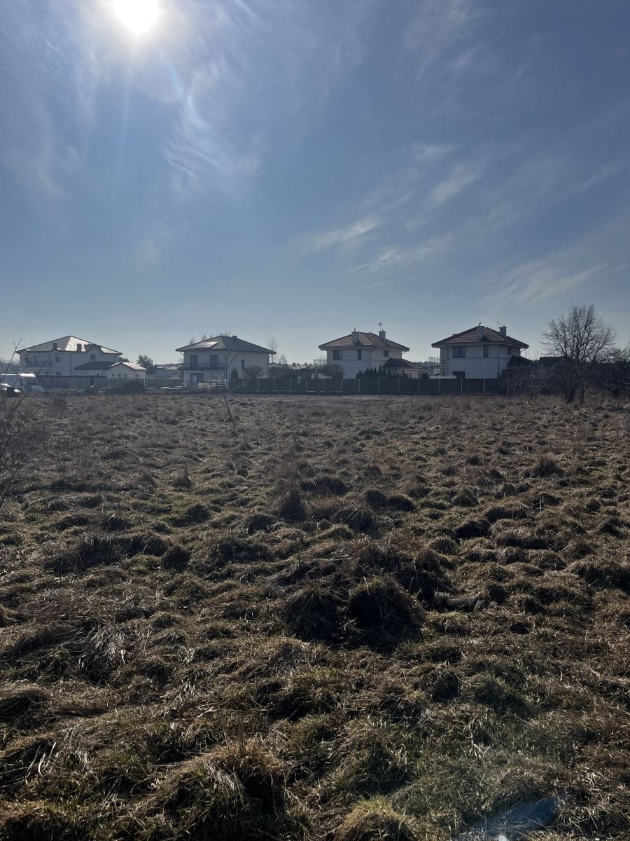 Działka  pokojowe na Sprzedaż