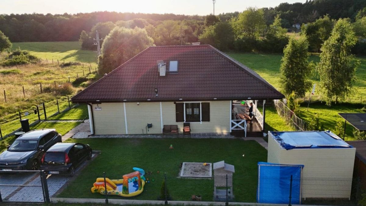 Dom 4 pokojowe na Sprzedaż