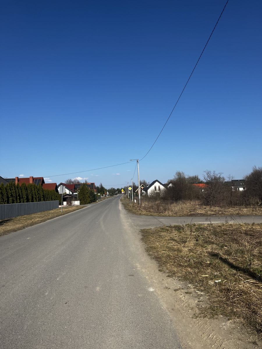 Działka  pokojowe na Sprzedaż