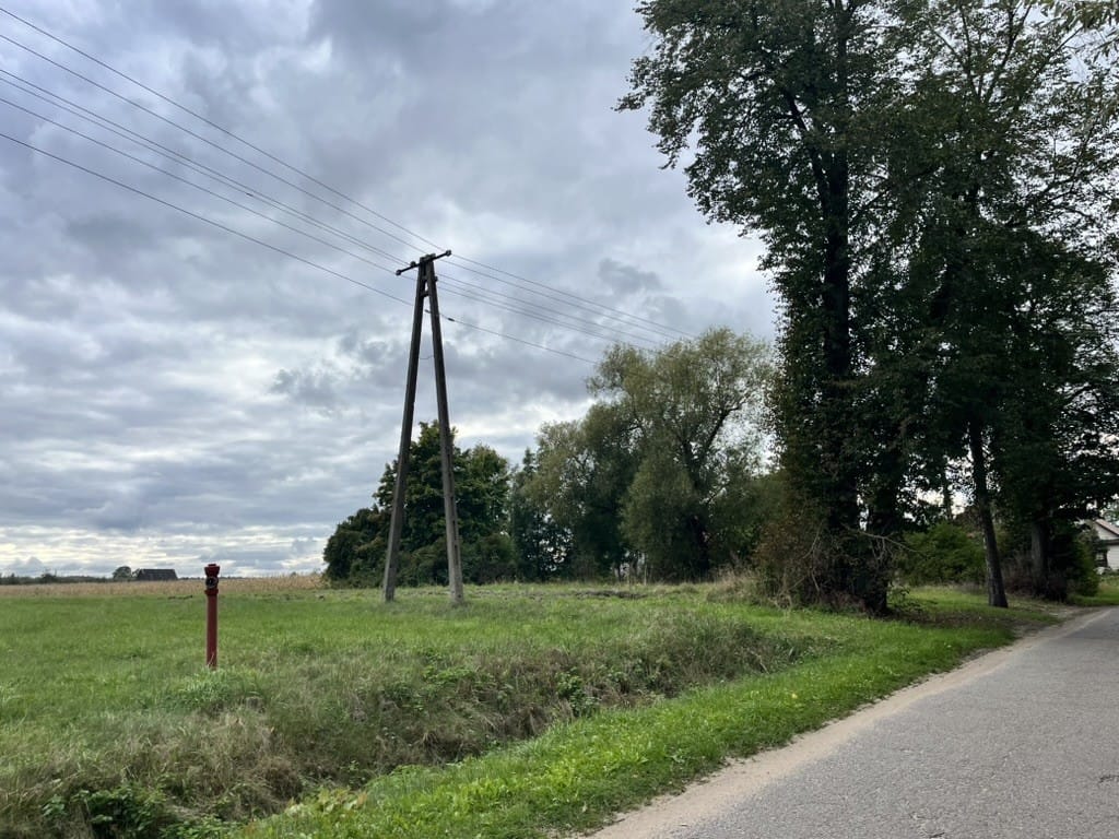 Działka  pokojowe na Sprzedaż