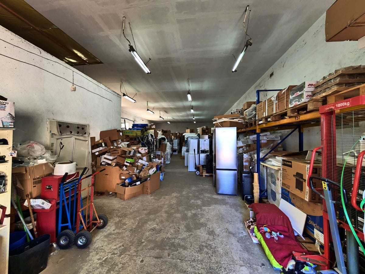 Dom 7 pokojowe na Sprzedaż