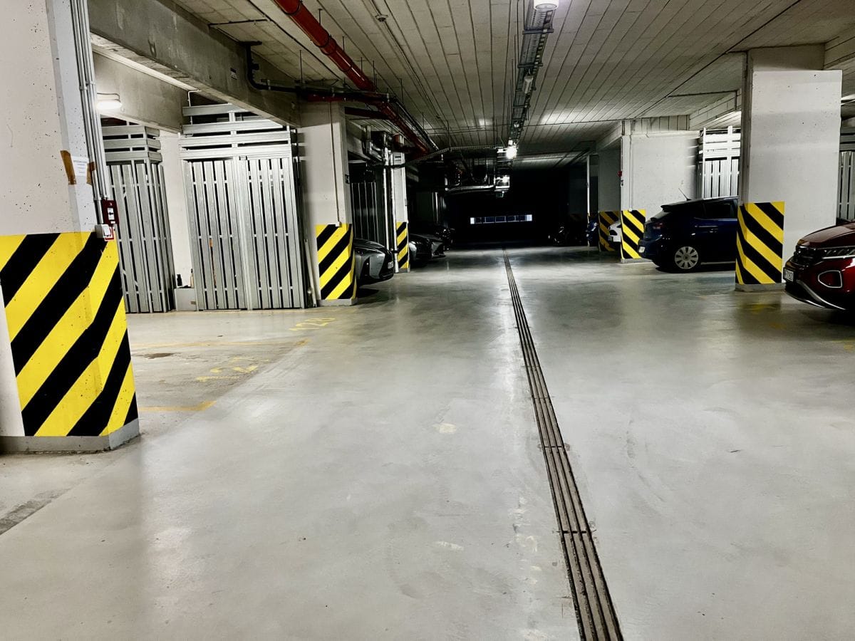 Lokal użytkowy  pokojowe na Sprzedaż