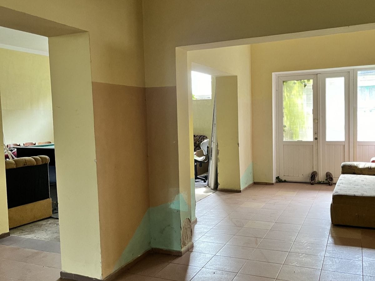 Dom 25 pokojowe na Sprzedaż