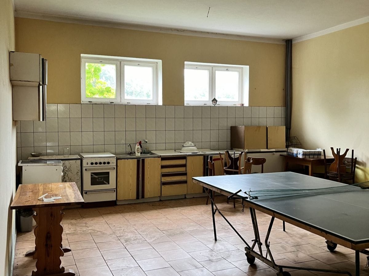 Dom 25 pokojowe na Sprzedaż