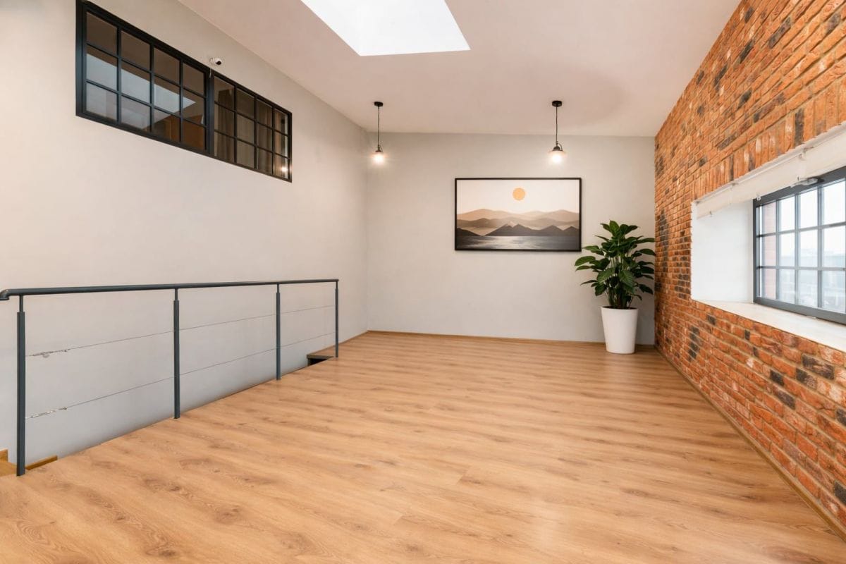 Mieszkanie 6 pokojowe na Sprzedaż