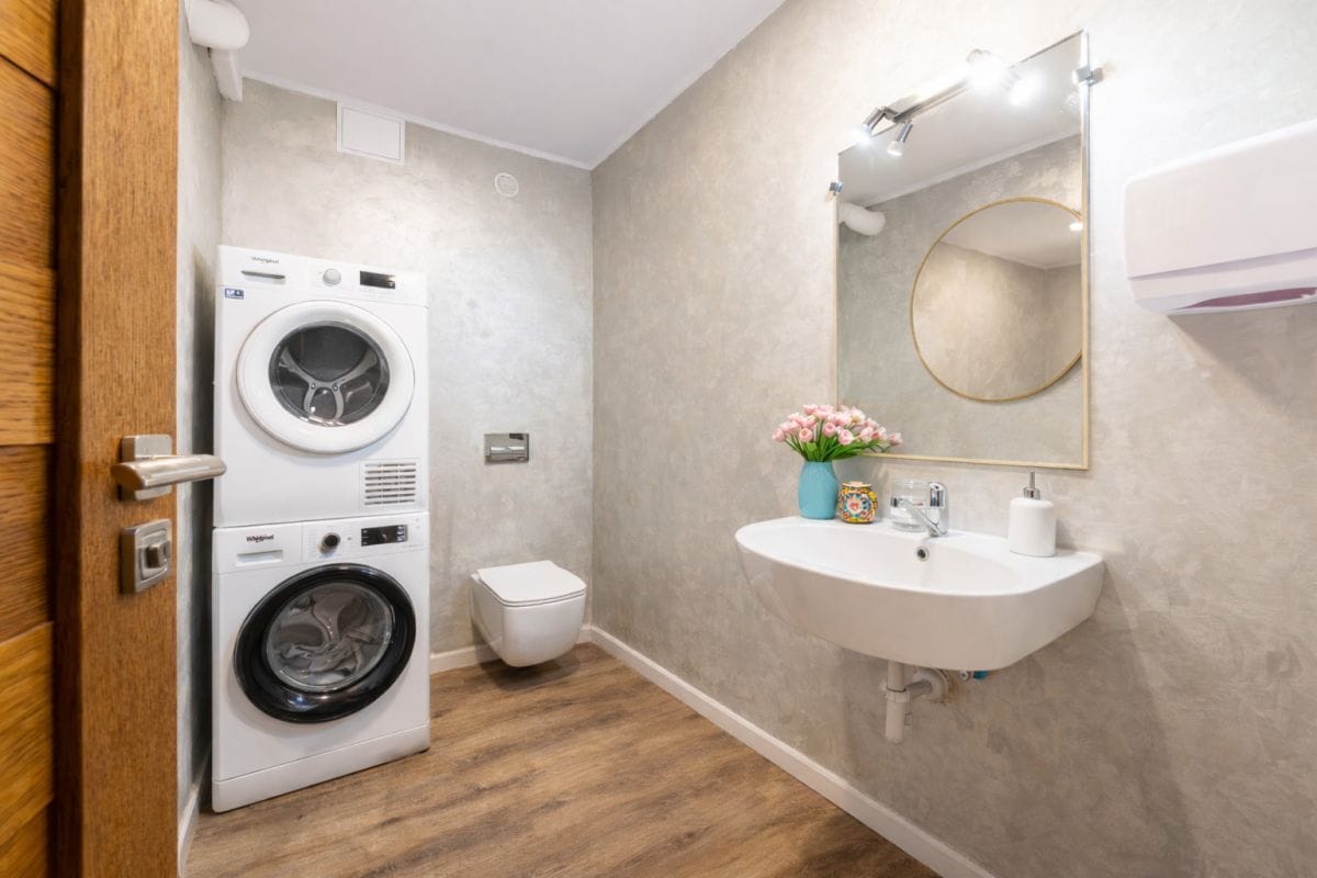 Mieszkanie 6 pokojowe na Sprzedaż