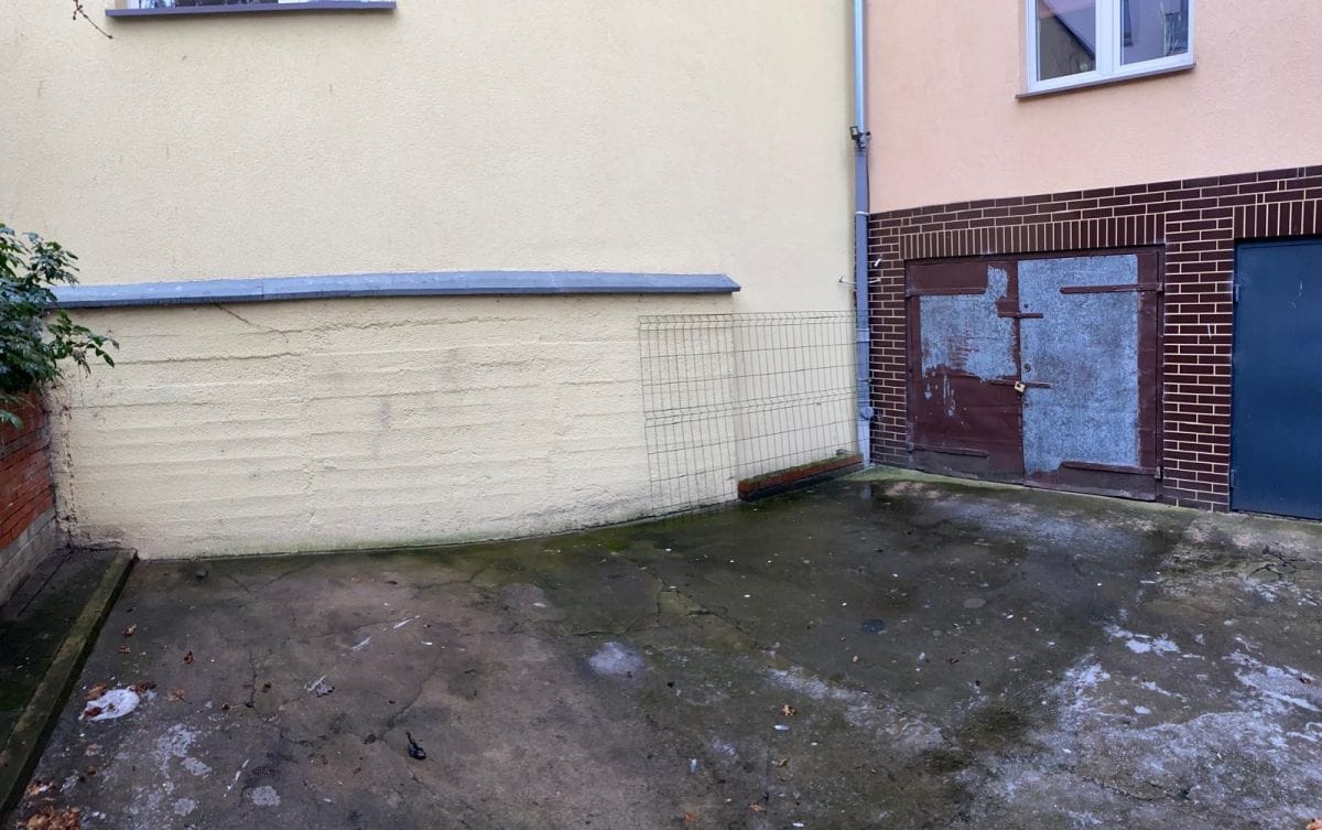 Lokal użytkowy  pokojowe na Sprzedaż