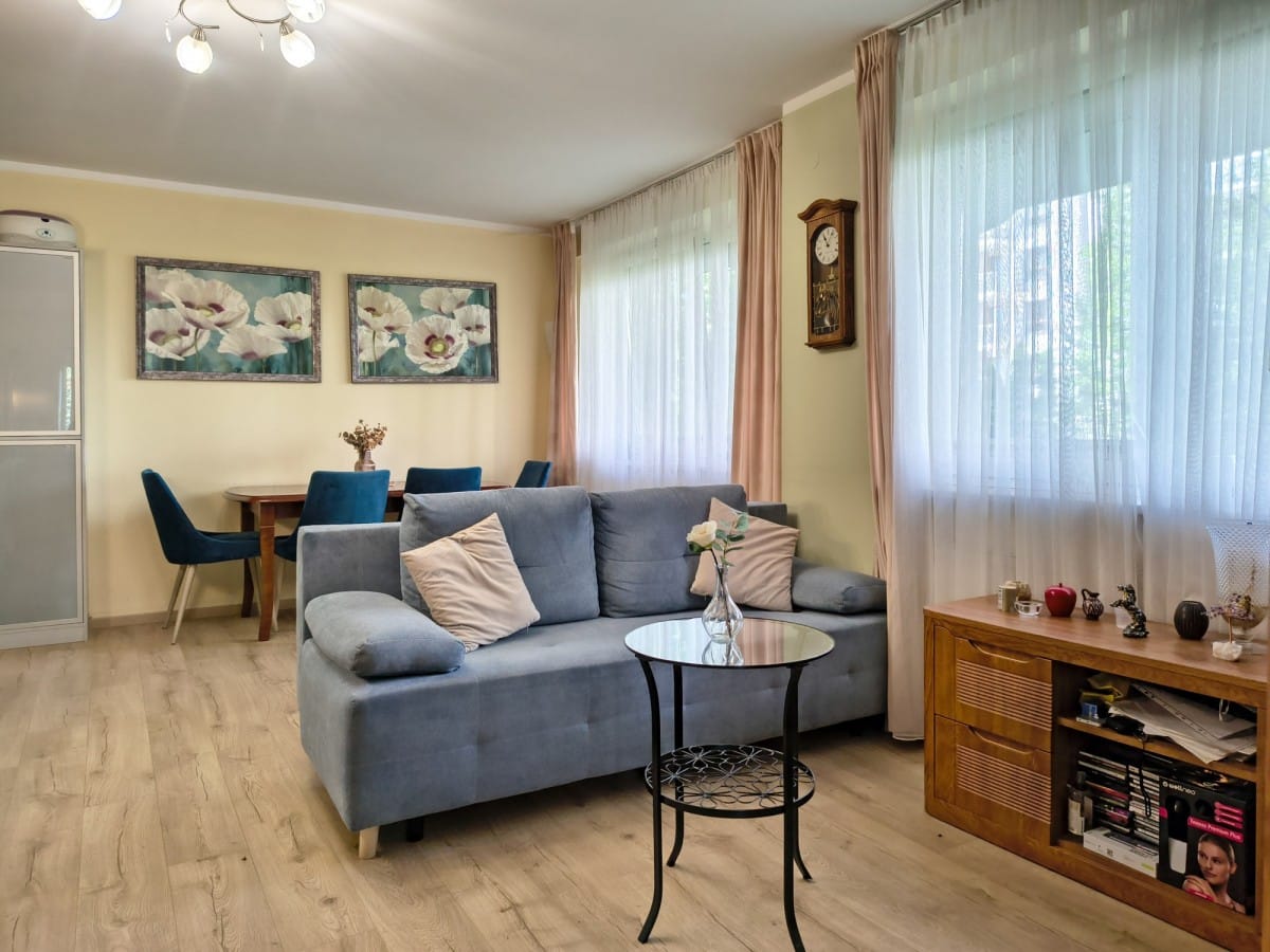 Mieszkanie 4 pokojowe na Sprzedaż