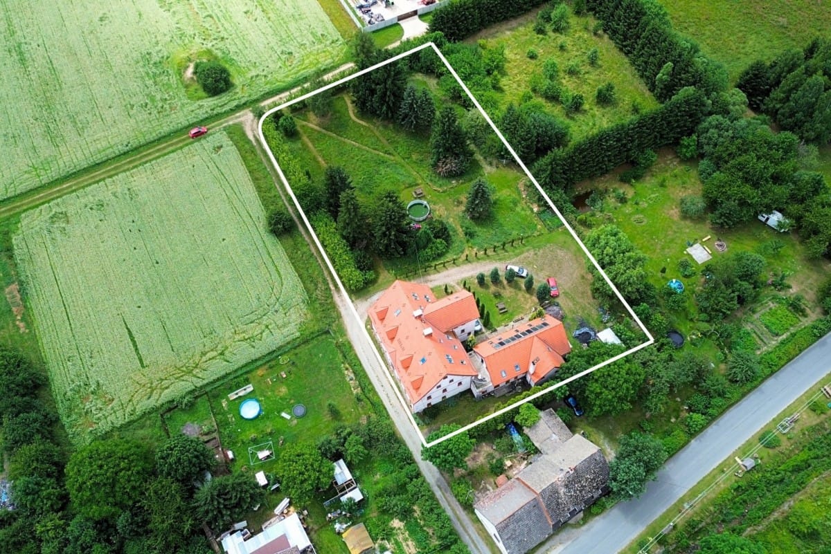 Lokal użytkowy  pokojowe na Sprzedaż