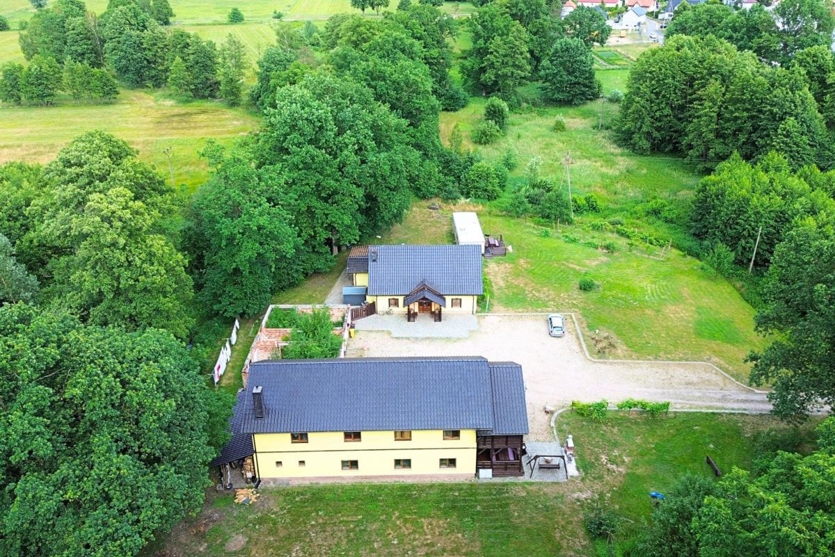 Lokal użytkowy  pokojowe na Sprzedaż