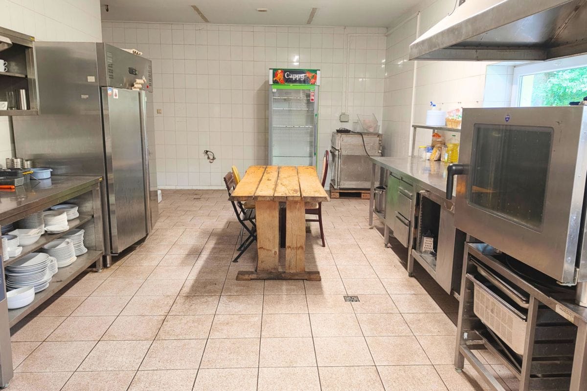 Lokal użytkowy  pokojowe na Sprzedaż
